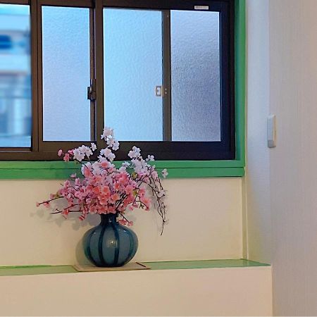 花月荘 Appartement Osaka Buitenkant foto